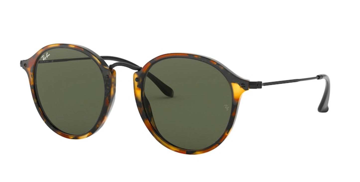 Ray-Ban RB2447